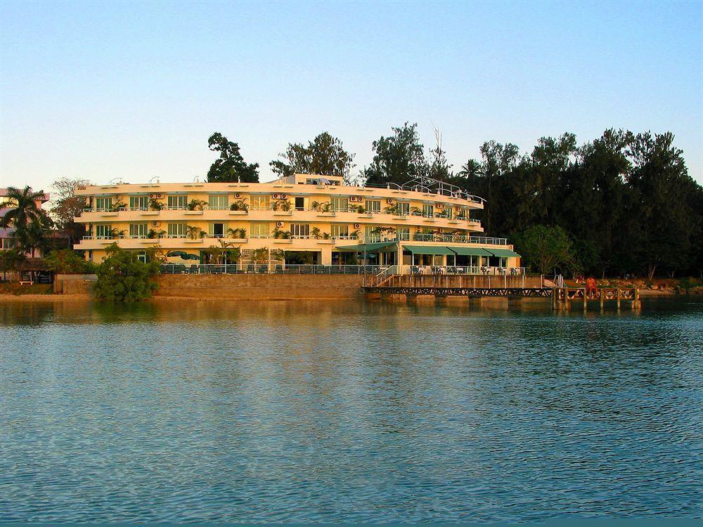 Chantillys On The Bay Port-Vila Extérieur photo
